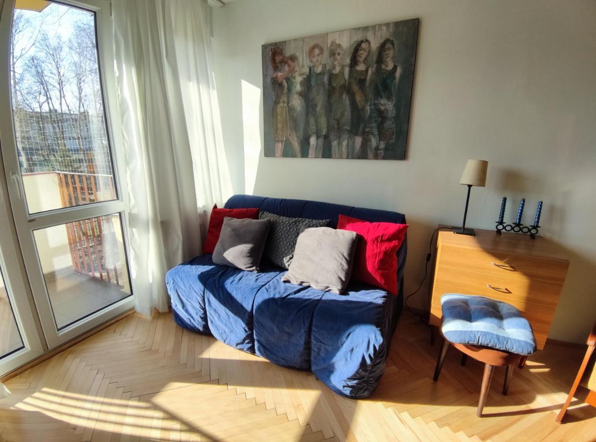 U Cioci Lutki Urocze Mieszkanie Z Balkonem Krakau Exterior foto